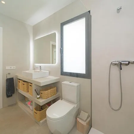 Villa Balilos 4 - By Almarina *