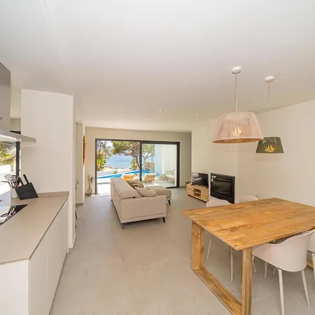 Balilos 4 - By Almarina Villa *